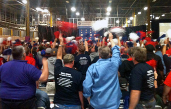 Bloomington, Ind. members celebrate good news at GE plant